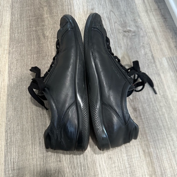 Men’s Authentic PRADA Shoes Black/Red size 8 EU - Picture 4 of 6